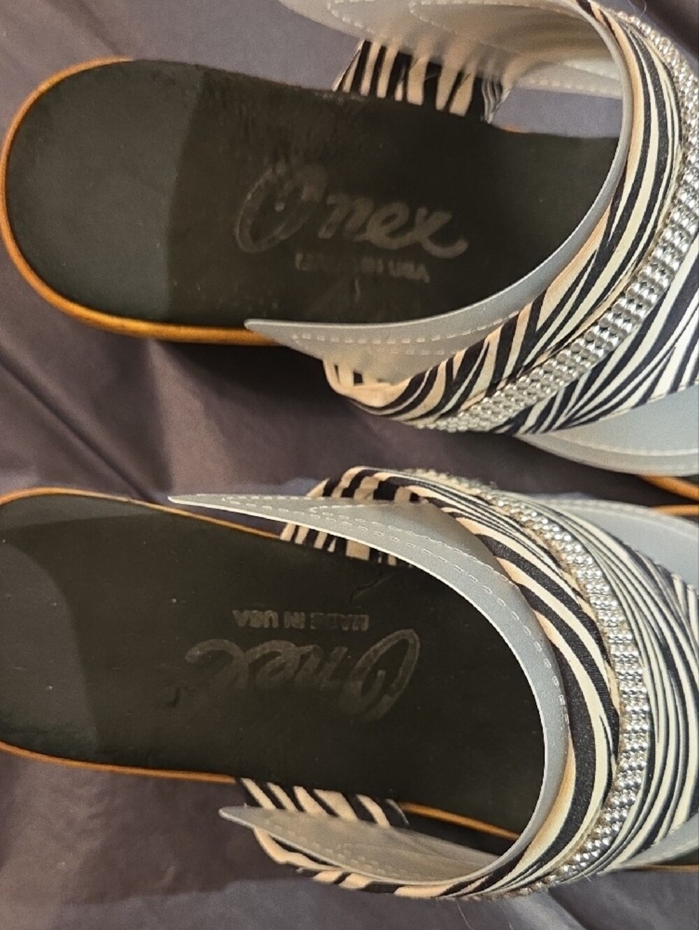 Onex Black and White Zebra-Print Thong Sandals with Rhinestone Trim - Picture 2 of 7